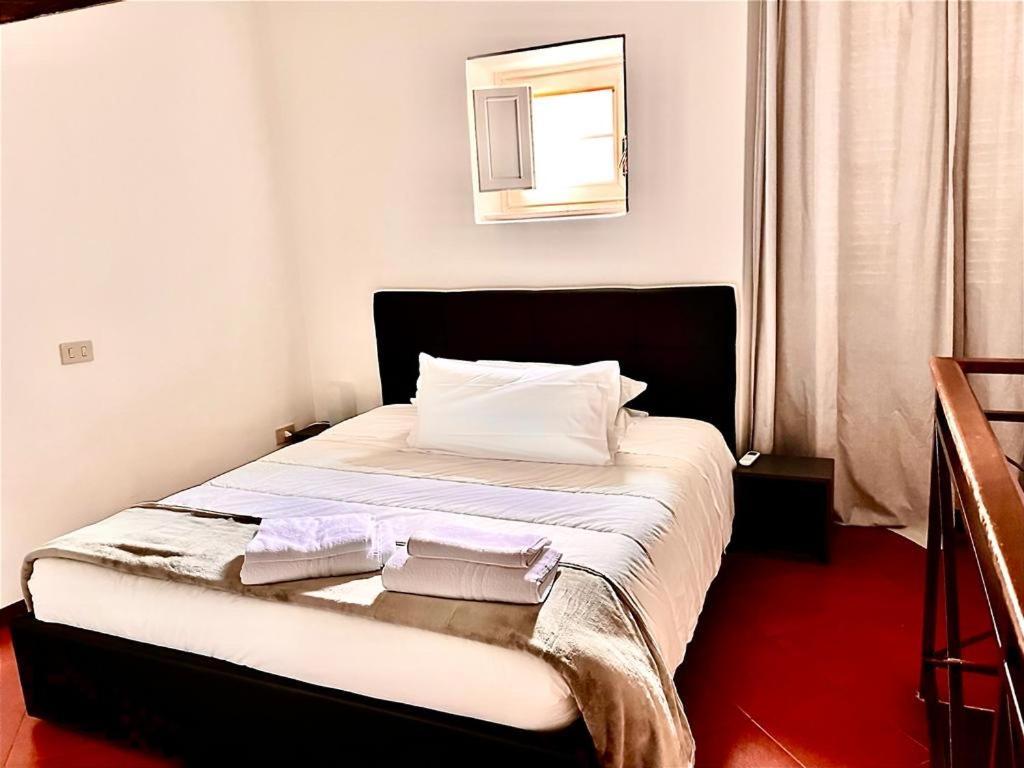Capitolium Ad Bed and Breakfast Brescia Exteriör bild